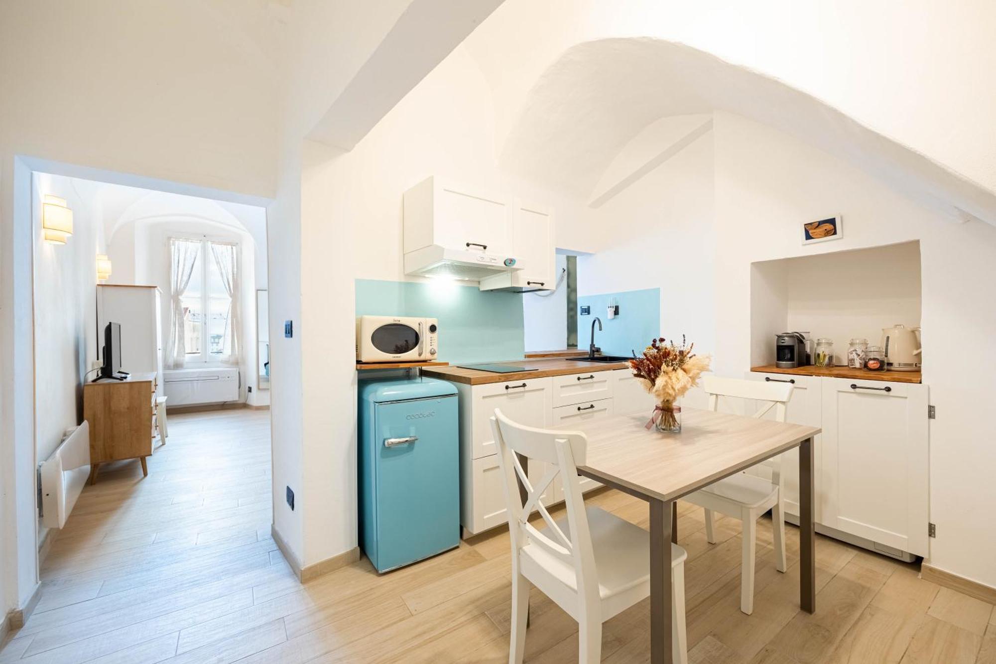 Casa Santa Brigida Lägenhet Sanremo Exteriör bild